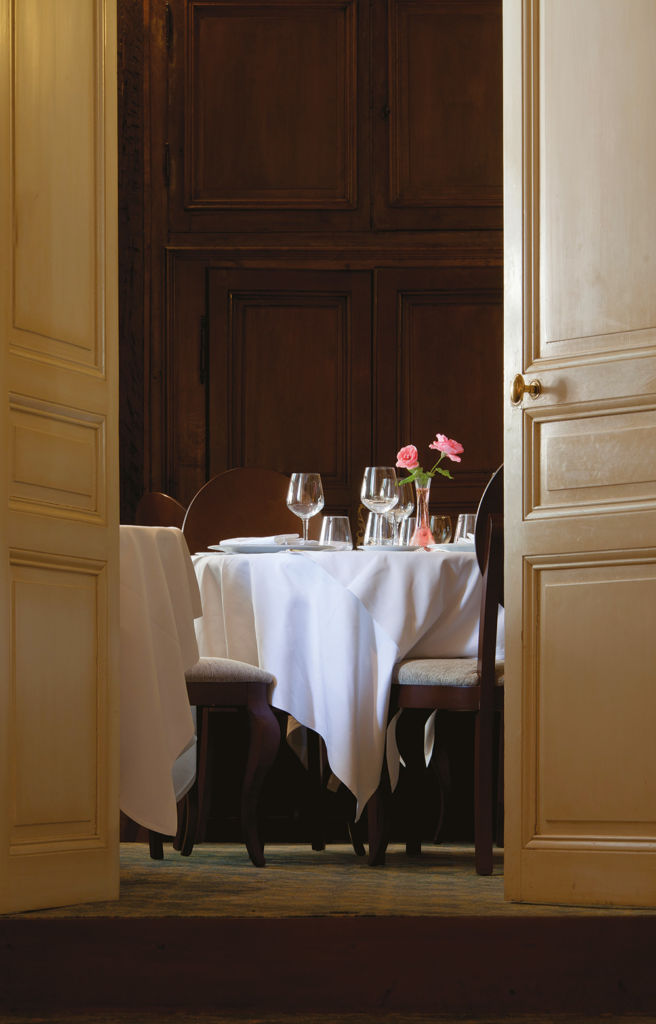 hotel-montespan-talleyran-salle-restaurant